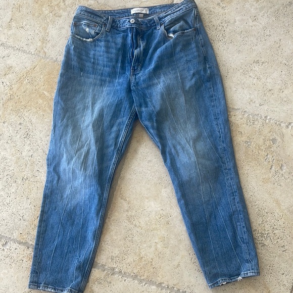 Abercrombie Jeans - Picture 1 of 2